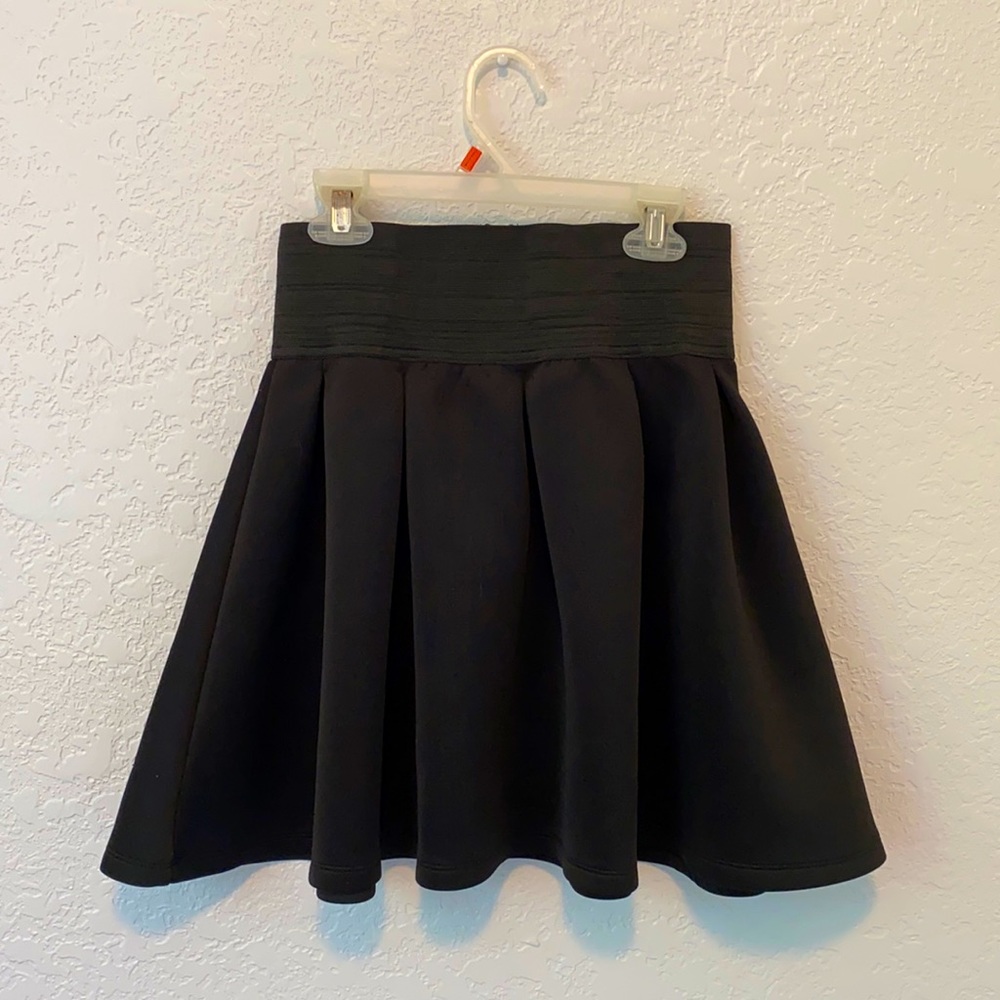 Women’s Skirt